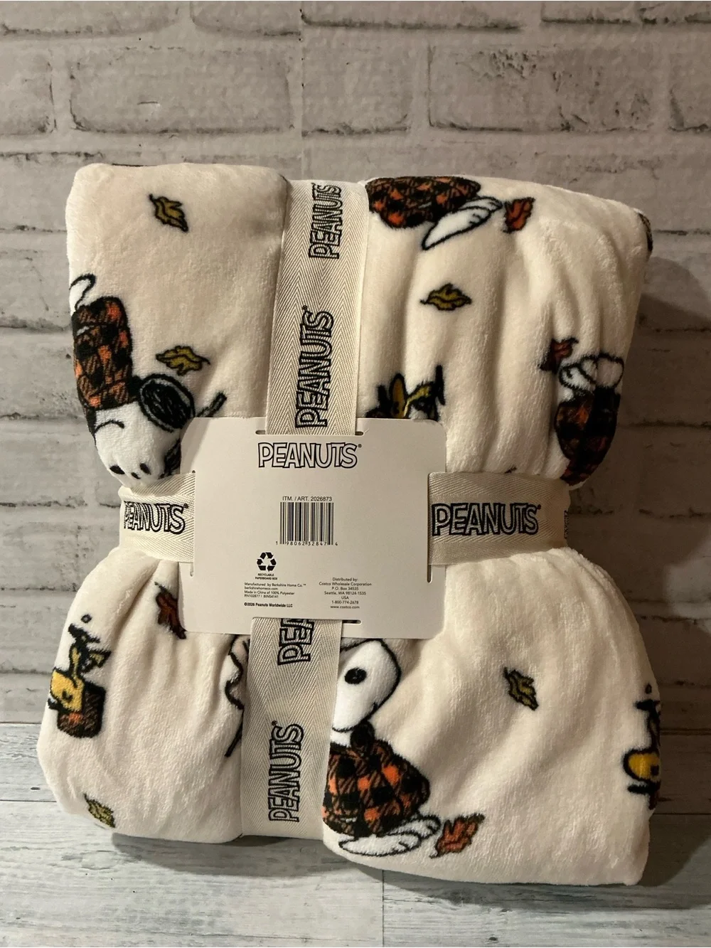 Berkshire VelvetLoft Peanuts Snoopy & Woodstock Fall Harvest Throw-60” x 70”